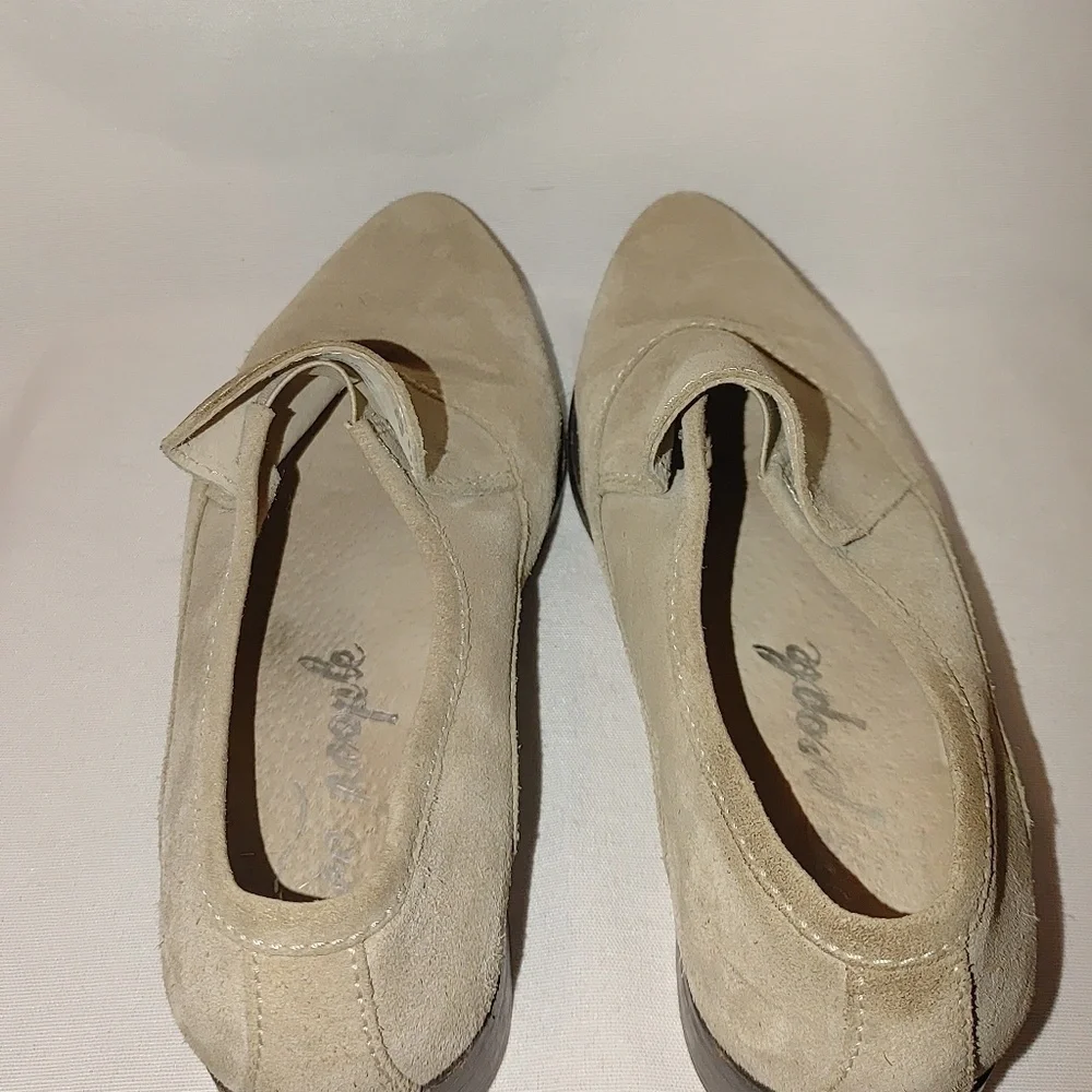 Free People Brady Slip On Loafer Pointed Suede Taupe Tan 38.5 Distressed Leather